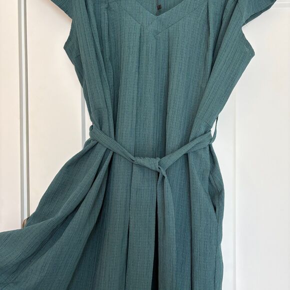 Women’s Dark Green Maxi Dress V-Neck Ruffle Sleeve Belted Size XXL NWT - Picture 4 of 8